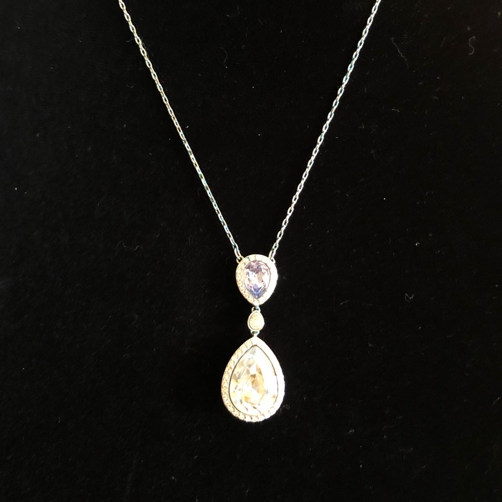 Brand new, Swarovski crystal necklace